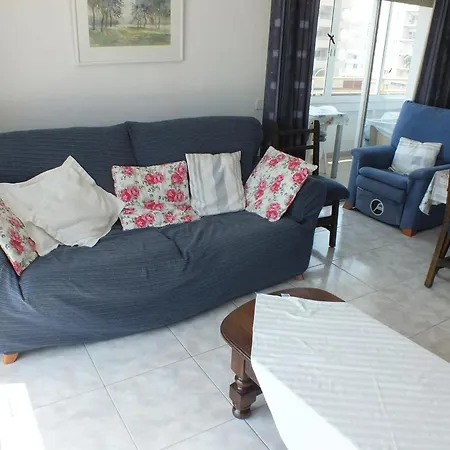 En Primera Linea De Mar Con Terraza Y Piscina En Rosas, Santa Margarita - Es-204-38 דירה